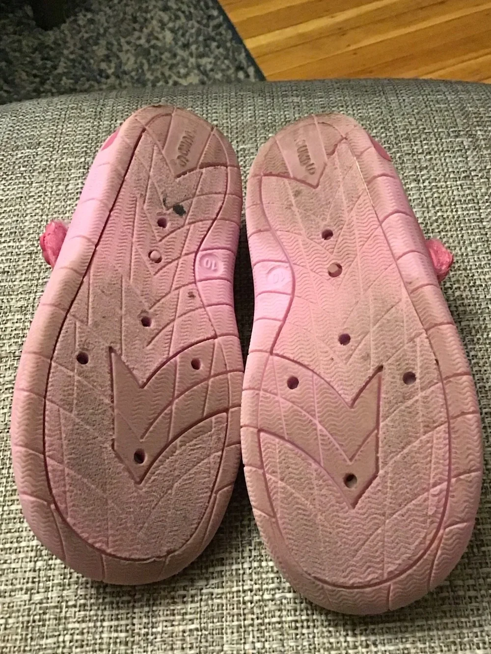Kids paw patrol swim shoes size 10